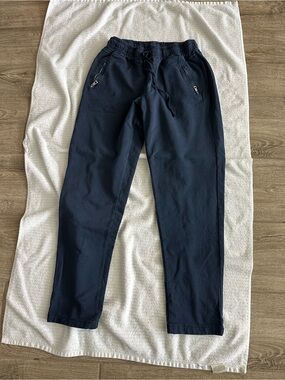Nostalgia Navy Jogger Pants – Size L (Fits Like a Medium)